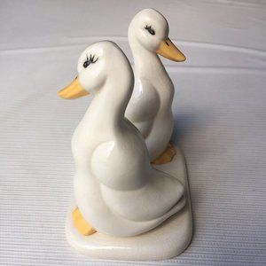 Sitting Peking Duck Pair Figurine Statue Sculpture White Ceramic Pottery Vintage